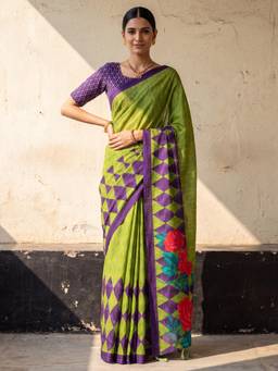 Nyri - Womens Cotton Green Printed Saree with Unstitched Blouse