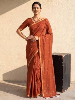 Nyri - Womens Cotton Rust Printed Saree with Unstitched Blouse