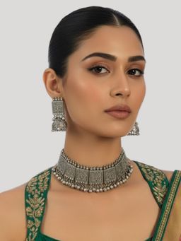 Auraa Trends - Antique Oxidised Silver Plated Tribal Choker Necklace with Earrings