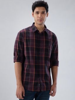 Spykar - Men Wine Checks Regular Fit Shirt