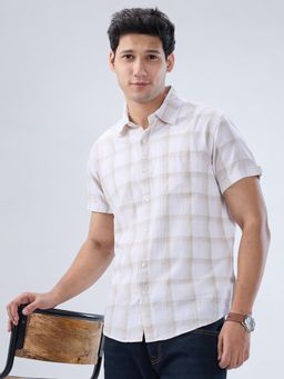 Spykar - Men Beige Checks Regular Fit Shirt