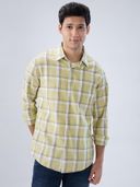 Yellow color option, Currently selected
