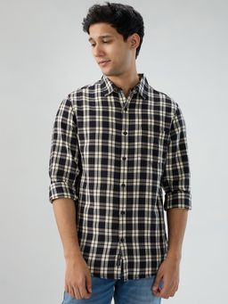 Spykar - Men Black Checks Regular Fit Shirt