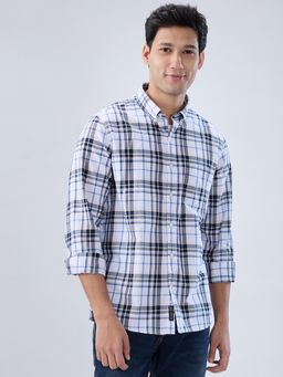 Spykar - Men White-Blue Checks Regular Fit Shirt