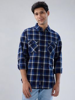 Spykar - Men Navy Blue Checks Relaxed Fit Shirt
