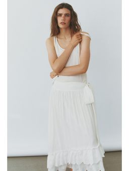 H&M - Women White Embroidered Frill-Trimmed Skirt