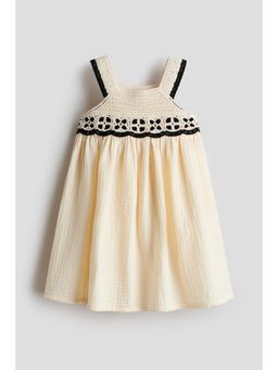 H&M - Girls White Crochet-Look-Detail Muslin Dress