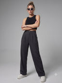 Charcoal color option, Currently selected