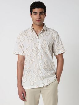 R&B - White Self Design Regular Men Shirt