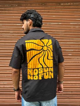 Oje' - Black Hawaii Applique Shirt