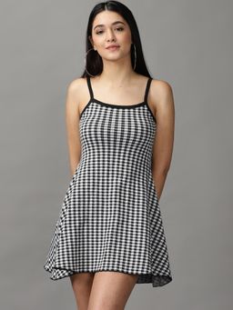 SHOWOFF - Womens Fit And Flare Black Checked Dress