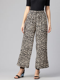 Popnetic - Women Black Printed Trousers