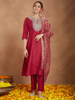 Janasya - Maroon Embroidered Straight Kurta with Pant and Woven Dupatta