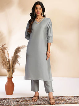 Janasya - Grey Crepe Solid Lace Work Regular Kurta with Pant