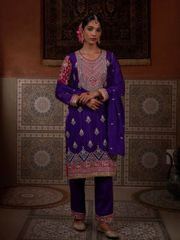 Autumnlane - Sanjana Purple Embroidered Kurta with Pant and Dupatta