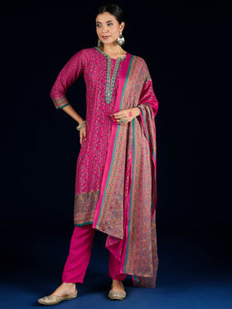 Varanga - Fuchsia Pink Printed Kurta with Pant and Dupatta