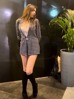 Tandul - Stylish Black White Houndstooth Printed Crop Top with Shorts and Jacket Set