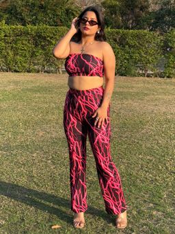 Tandul - Women Black Sleeveless Striped Co-Ord Set