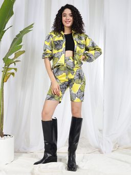 Tandul - Women Lycra Blend Yellow Collared Full Sleeve Floral Print Jacket with Shorts