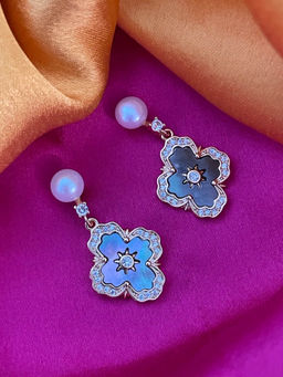 Digital Dress Room - Fresh Water Pearl Big Four Leaf Clover Drop Earrings