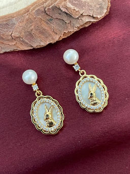 Digital Dress Room - Fresh Water Pearl Rabbit Drop Earrings