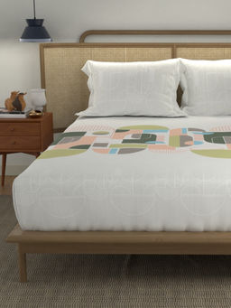 Urban Space - Binary Green Cotton Bedsheet with 2 Pillow Covers (Queen)