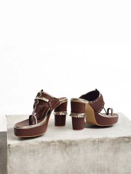 THE ALTER - Maahira Brown Kohla Block Heels