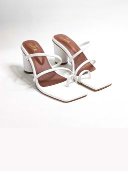 THE ALTER - Stella White Block Heels