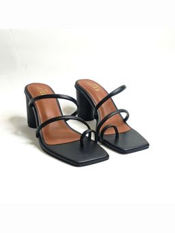 THE ALTER - Stella Black Block Heels