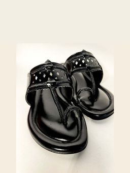 THE ALTER - Monochrome Black Kohla One Toe Flats