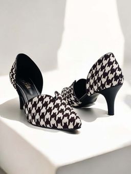 THE ALTER - Kate Black Houndstooth Pumps
