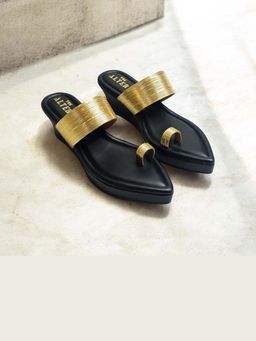 THE ALTER - Pointed Toe Gold Strap Platform Heels