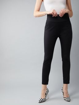 DOLCE CRUDO - Black High Rise Clean Look Cropped Stretchable Skinny Denim Jeggings