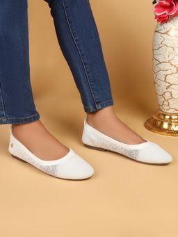 ELLE - Women White Ballerina