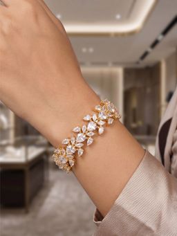 Nuyug - Heart-Cluster Link Bracelet