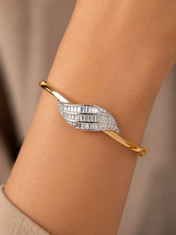 Nuyug - Lustra Wing American Diamond Bracelet (2.2)