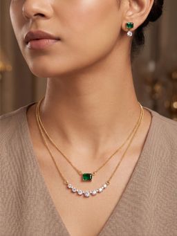 Nuyug - Emerald Glow Layered Jewellery Set