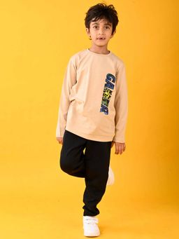 ANTHRILO - Gamer Beige and T-Shirt with Joggers (Set of 2)