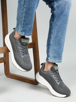 Cantabil - Men Grey Solid Running Shoes