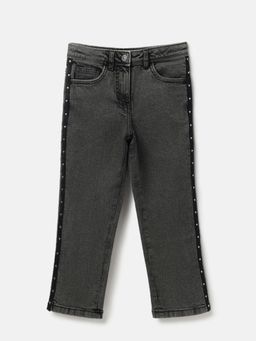 United Colors of Benetton - Solid Straight Fit Denim Heart Tape At Side Jeans
