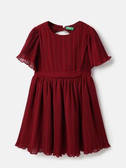 United Colors of Benetton - Regular Fit Round Neck Solid Perma Pleat Dress