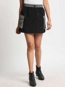 Bene Kleed - Black Women Colourblocked Cargo Pockets Parachute Mini Skirt