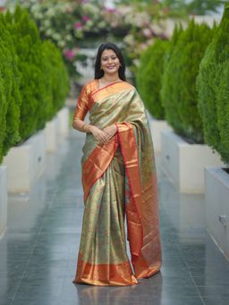 Varanga - Classic Indian Green Silk Rich Woven Pallu Design Saree With Unstitched Blouse