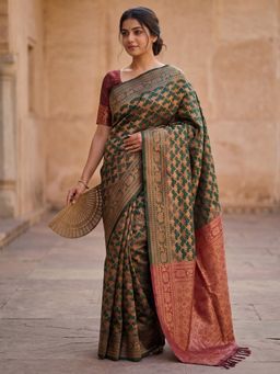 Sareemall - Women's Banarasi Silk Green Woven Design Saree With Unstitched Blouse