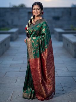 Sareemall - Women's Banarasi Silk Dark Green Woven Design Saree With Unstitched Blouse