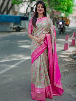 Varanga - Luxurious Green Silk Rich Woven Pallu Design Saree With Unstitched Blouse