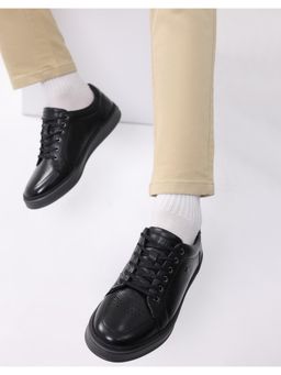 Monte Carlo - Black Comfort Low-Top Casual Sneakers for Men