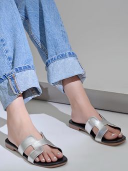 Shoetopia - Silver Flats For Women