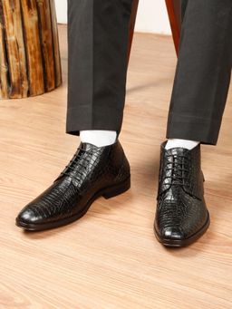 Teakwood - Men Black Crocodile Formal Lace-Up Derbies