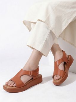 DENILL - Women Tan Buckle Sandals